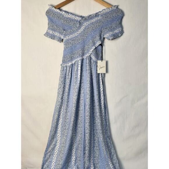 Sweet Japna Surplice Smocked Wide Leg Jumpsuit Size Small Blue White NWT - Picture 2 of 7
